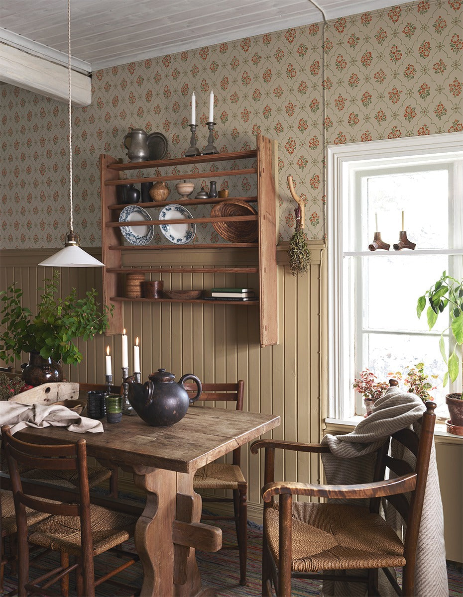Lovisa, Beige
