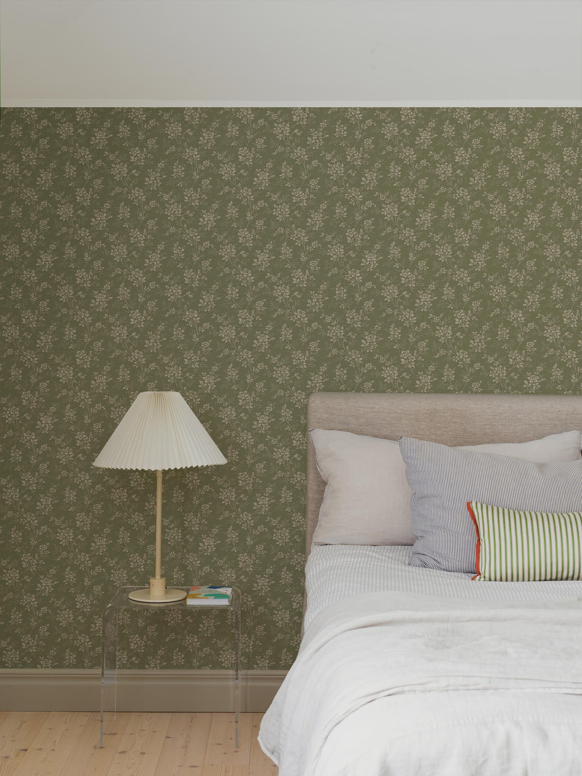 Hip Rose, Green