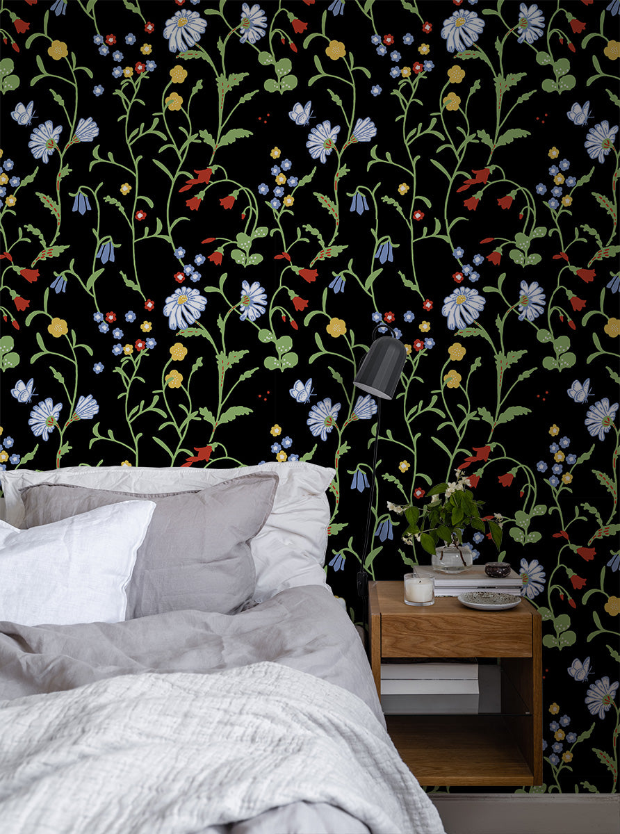 Midsommar, Multi/Black