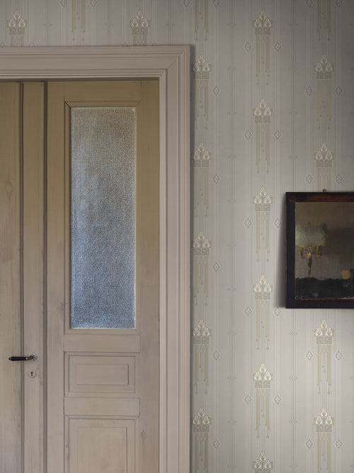 Villastan, Grey