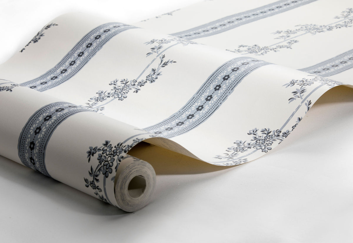 Drottningholm, White