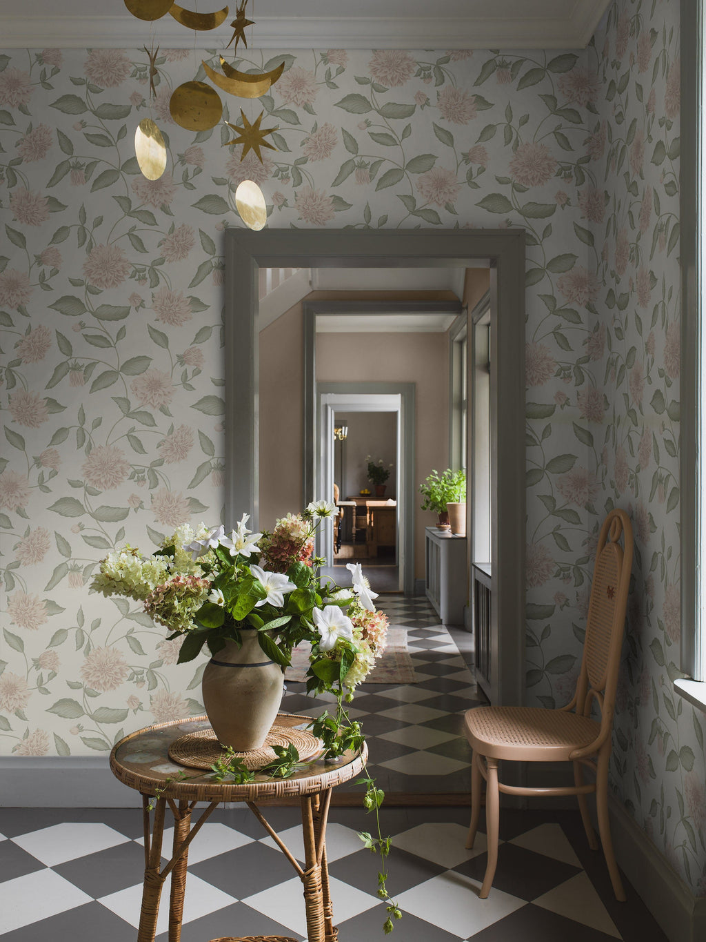 Dahliadröm, Pink