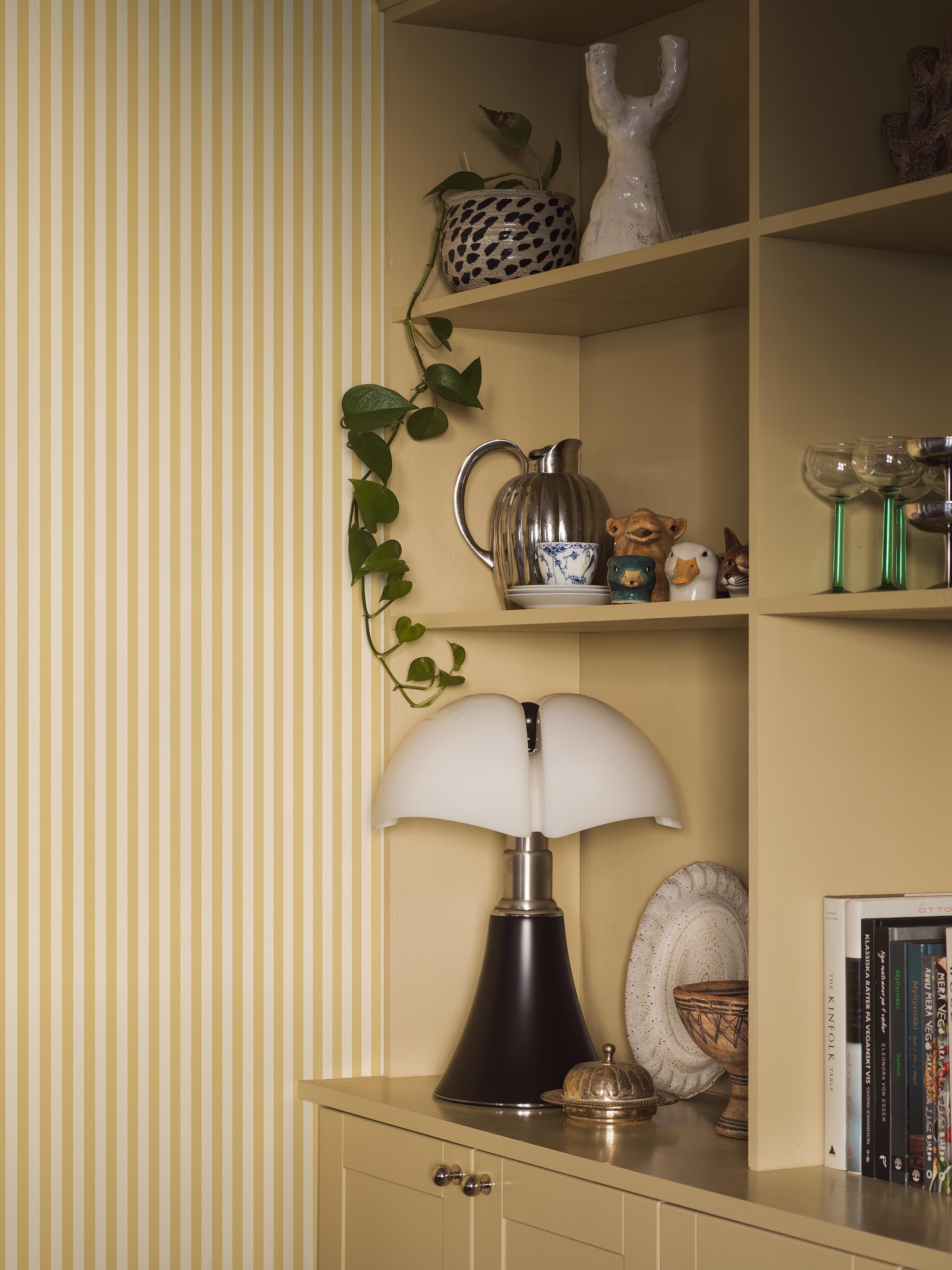Molle Stripe 5735 wallpaper by Borastapeter