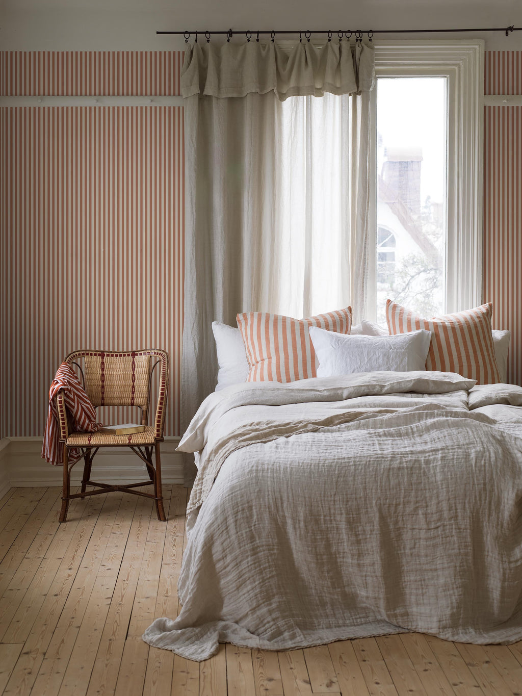 Molle Stripe 5736 wallpaper by Borastapeter