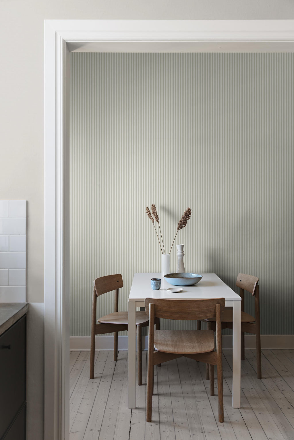 Molle Stripe 5737 wallpaper by Borastapeter