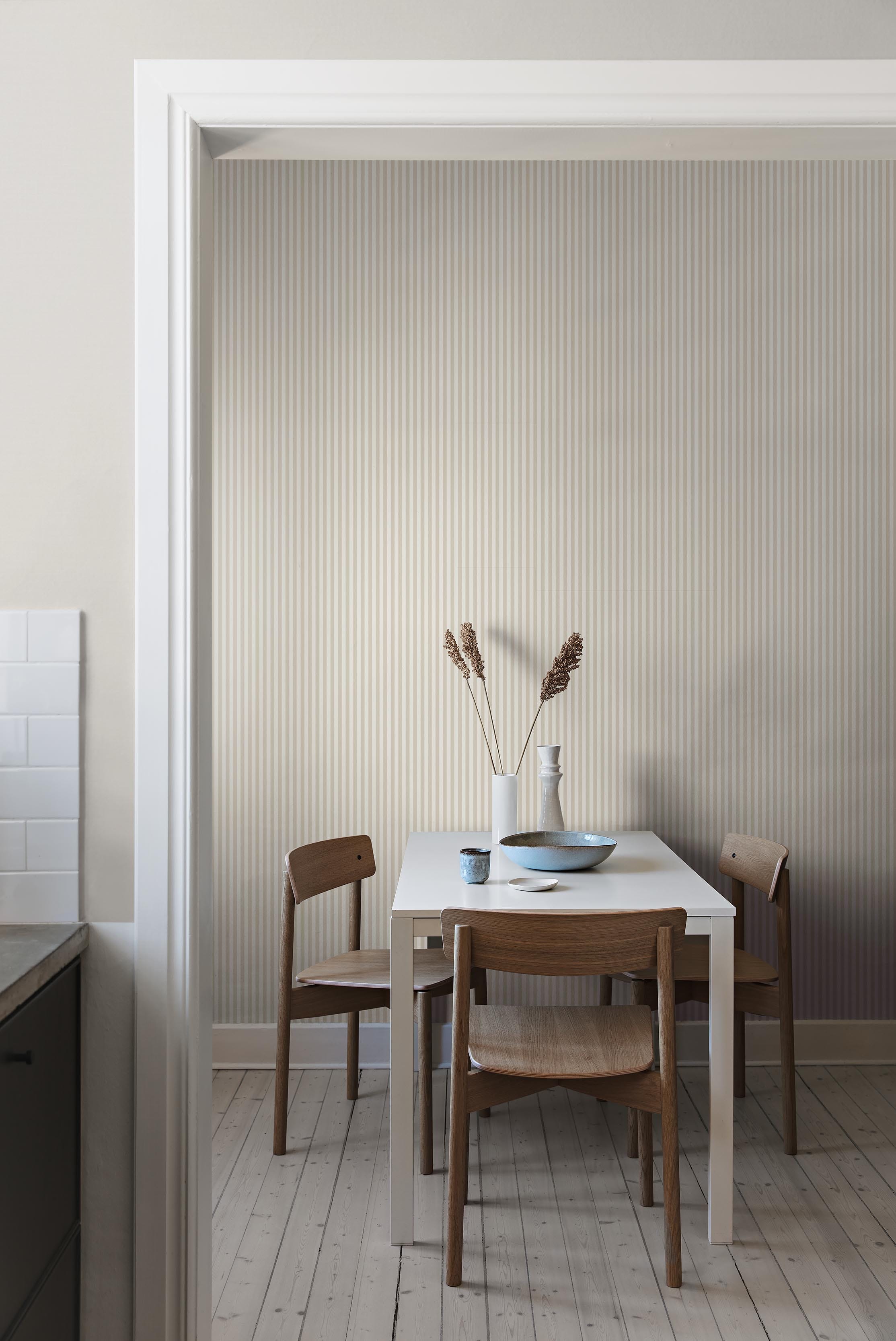 Molle Stripe 5739 wallpaper by Borastapeter