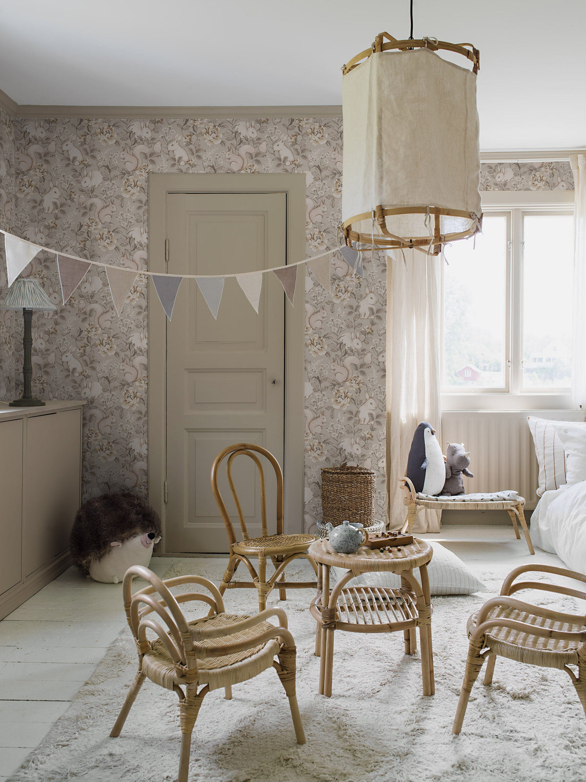 Magic Forest, Beige
