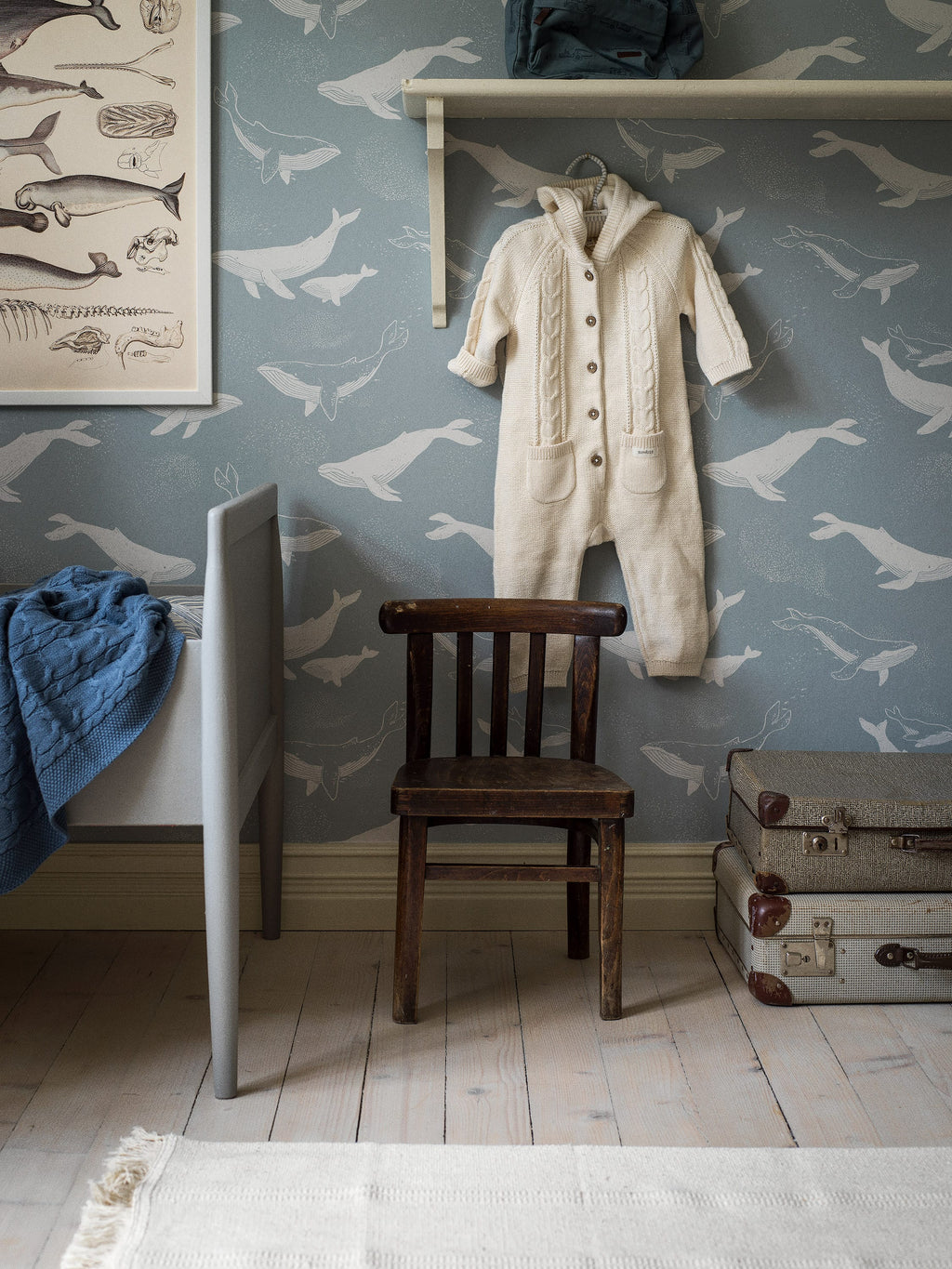 Whales, Blauw