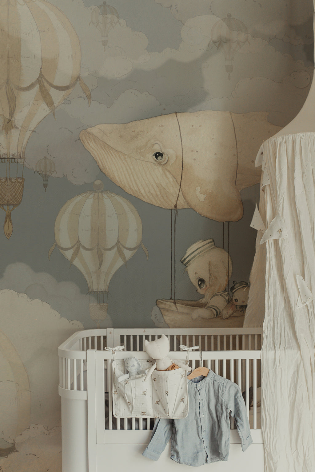 Flying Whale – Sky Blue