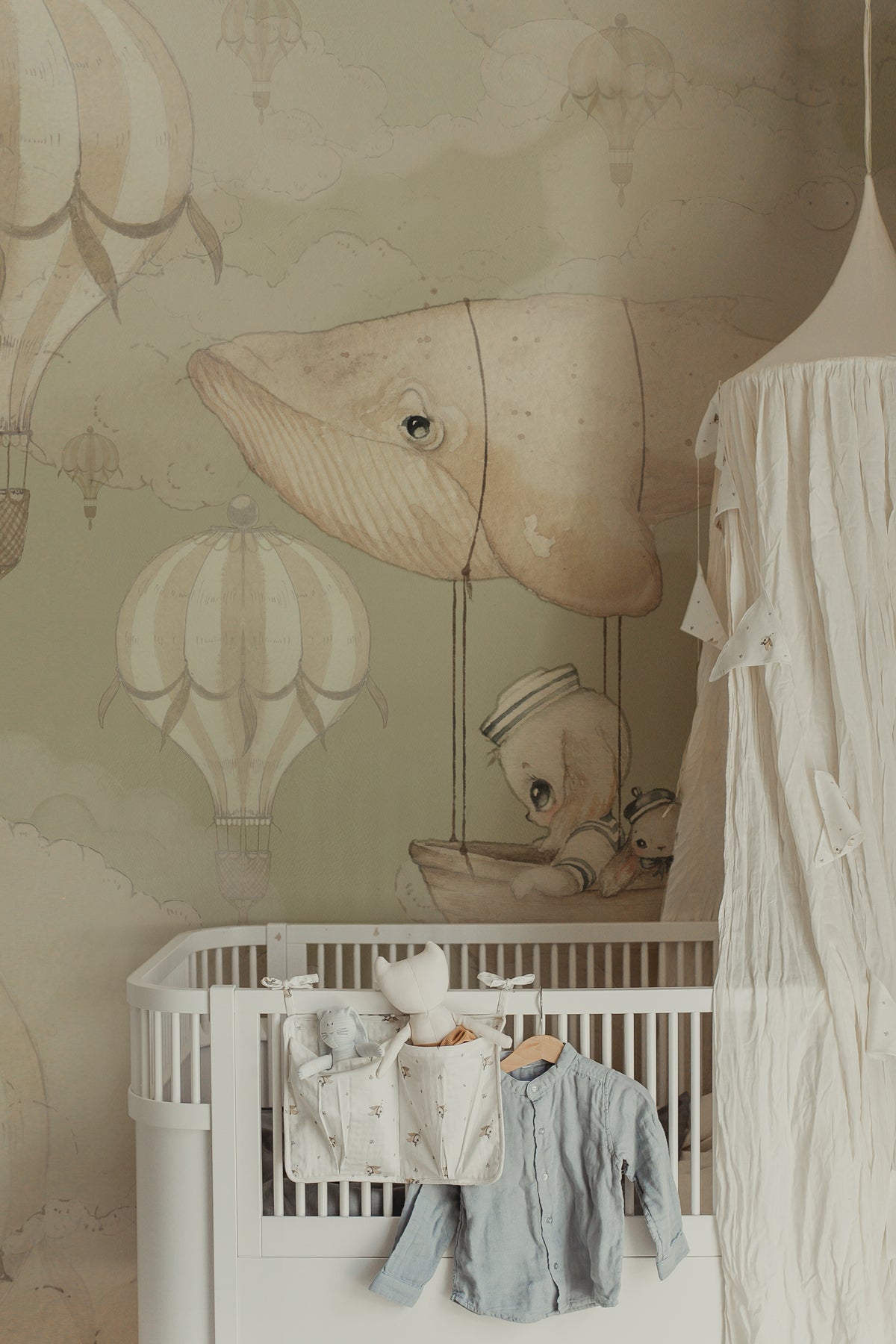 Flying Whale – Stormy Green