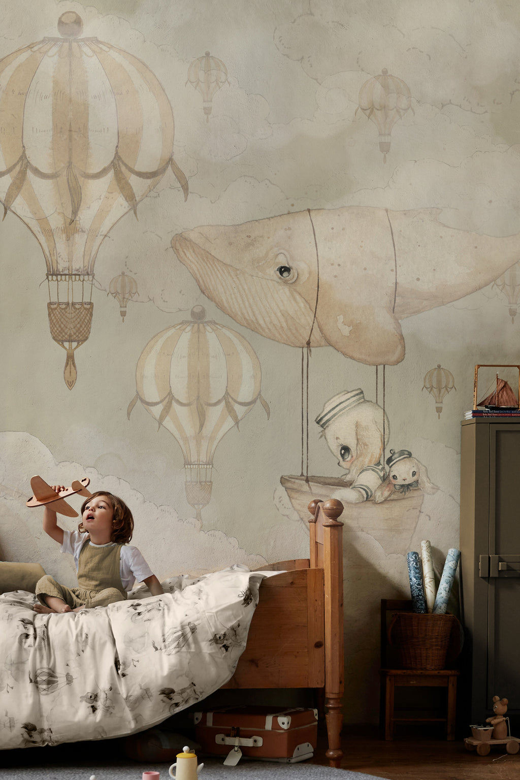 Flying Whale – Warm Grey