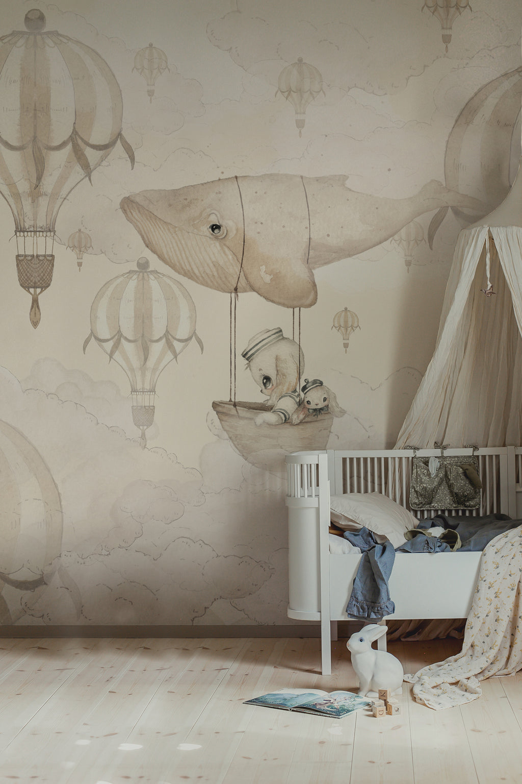 Flying Whale – Off White
