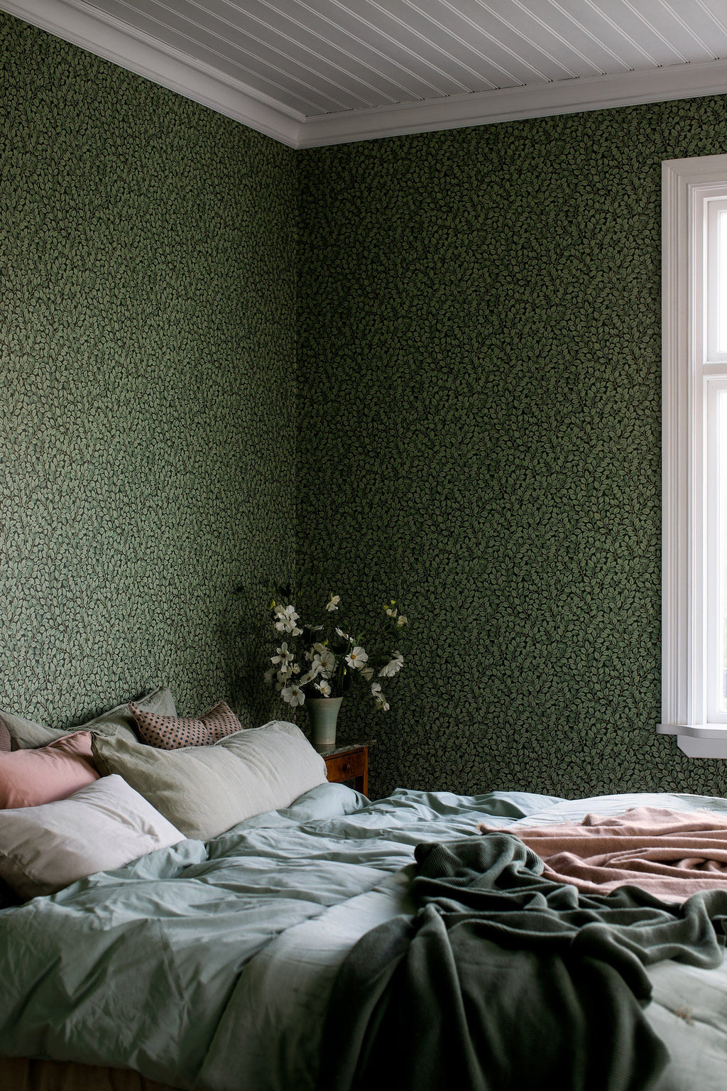 Hazel, Green