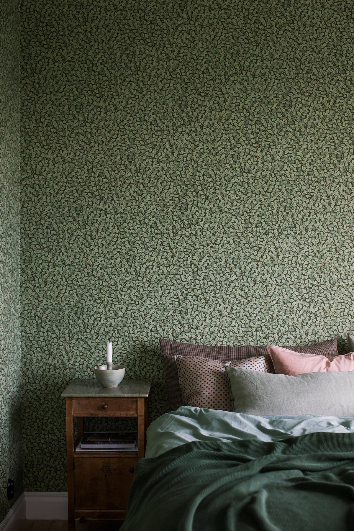 Hazel, Green