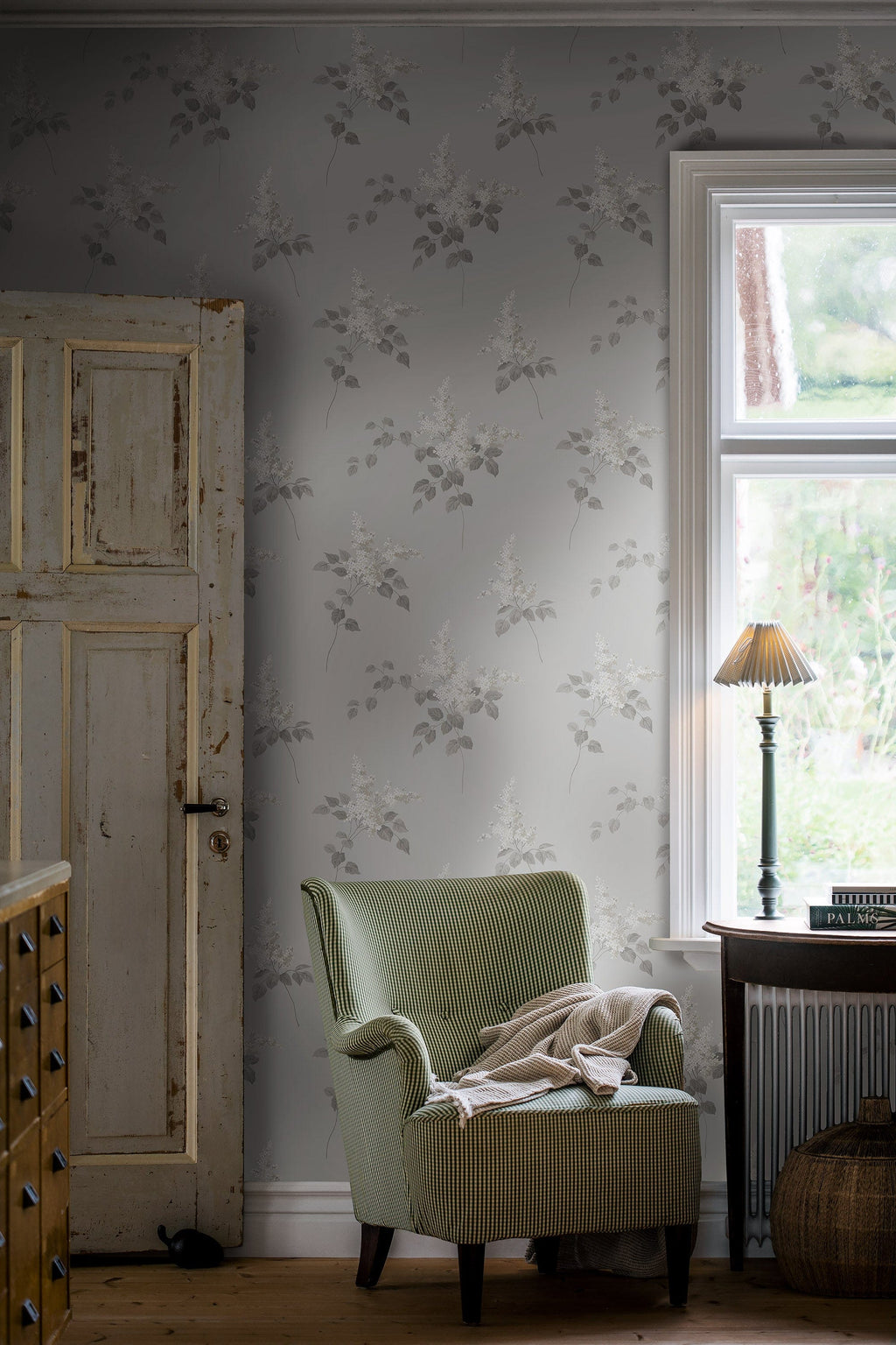 Lilacs, Grey