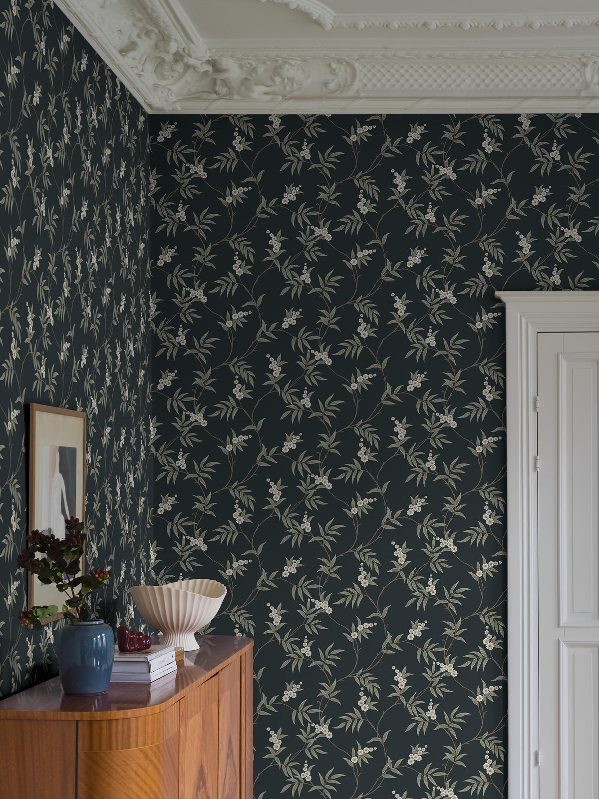Floral Tree, Black