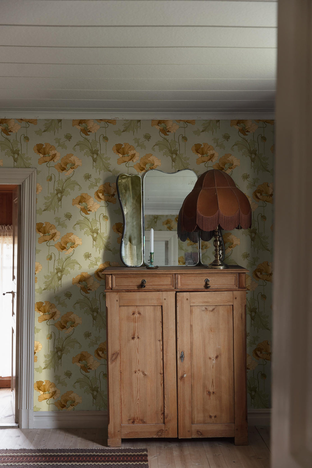 Vallmo - Yellow wallpaper by Borastapeter