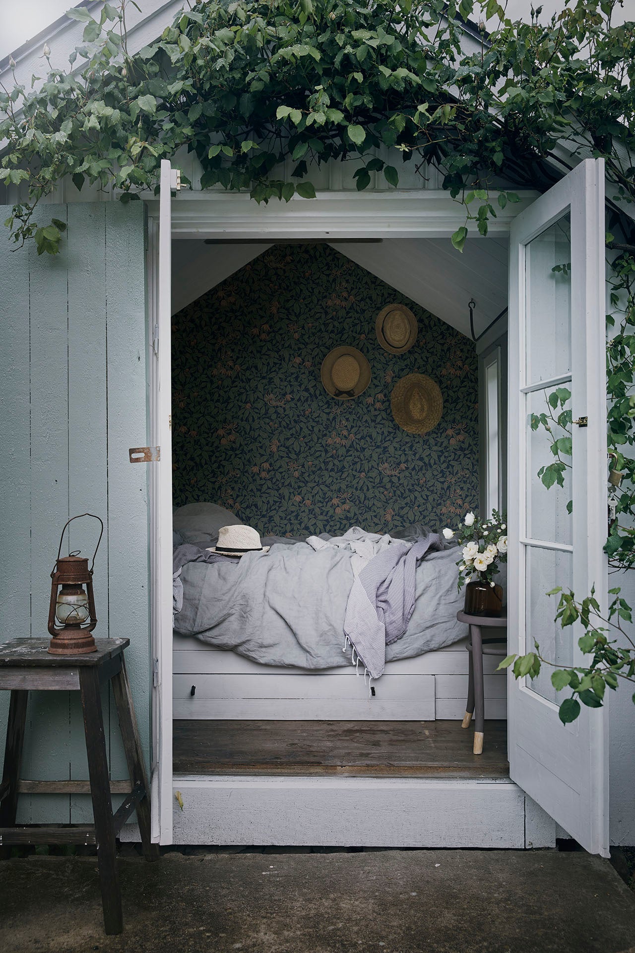 Linnea Midnight Blue