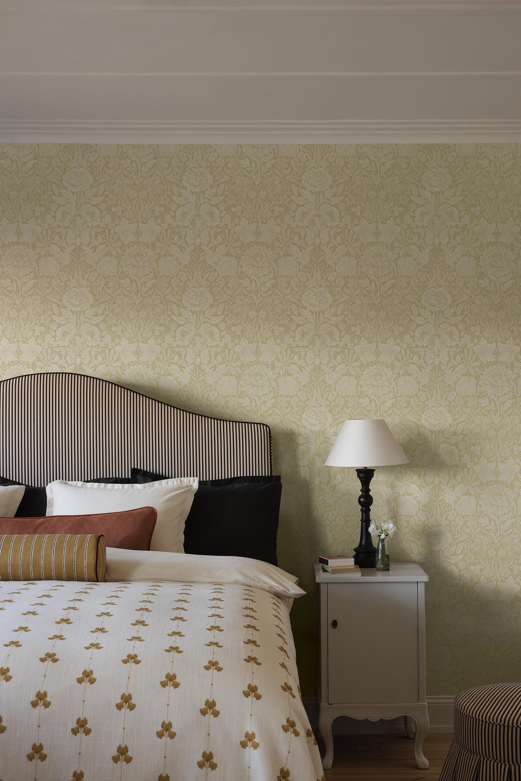 Hildasholm 8721 Yellow wallpaper