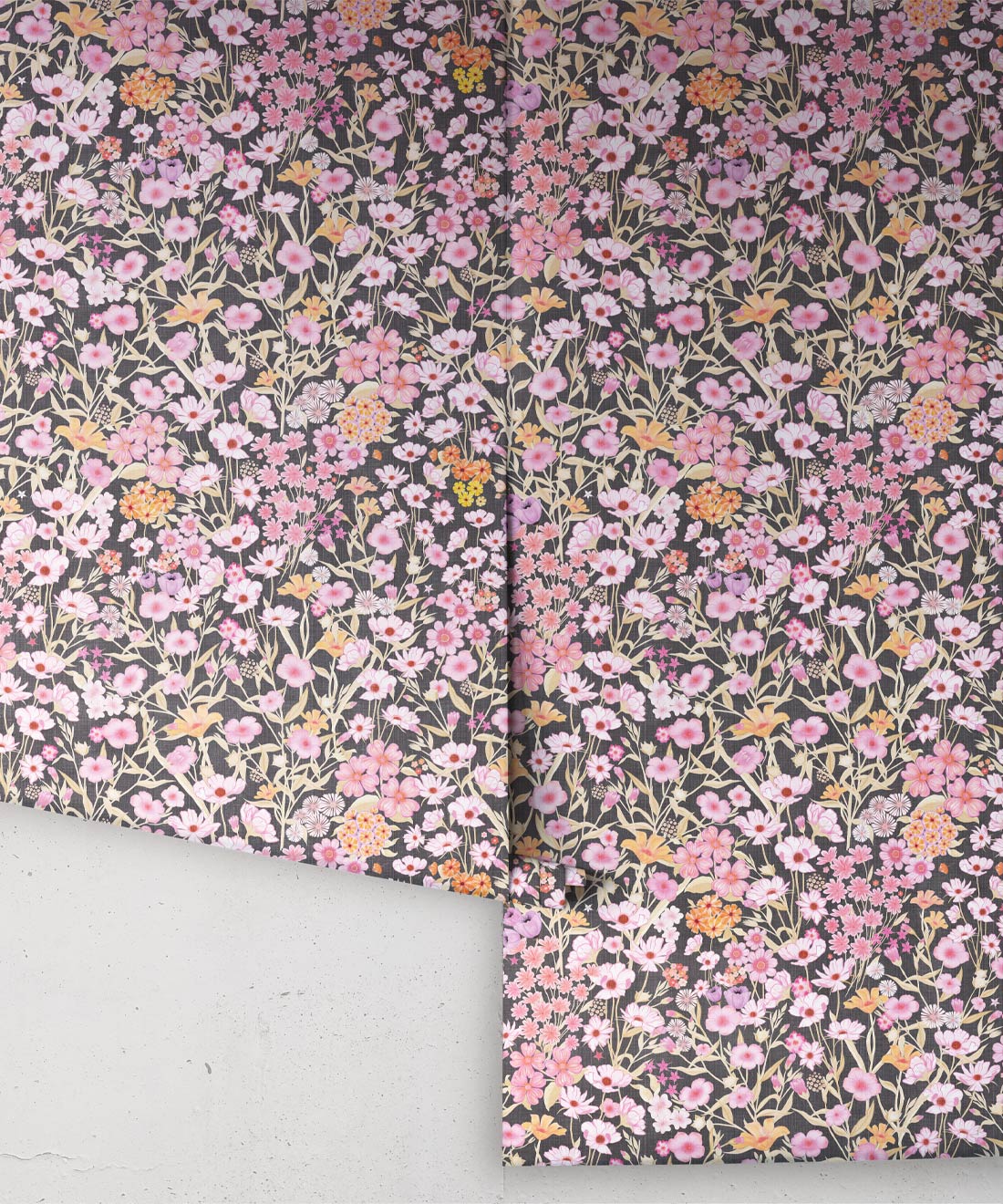 Barney’s Fields Wallpaper, Midnight Gold