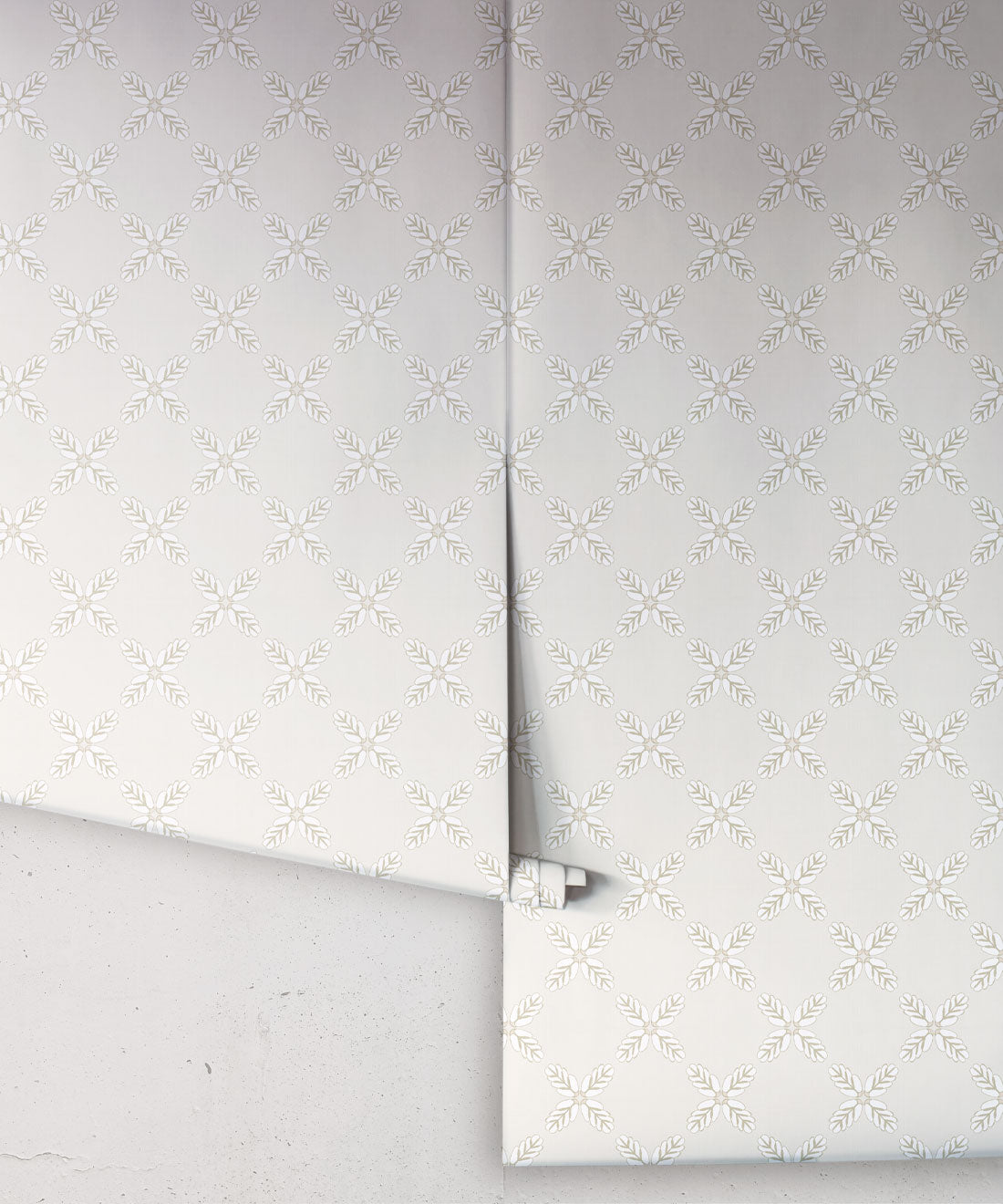 Lattice Wallpaper, Raya