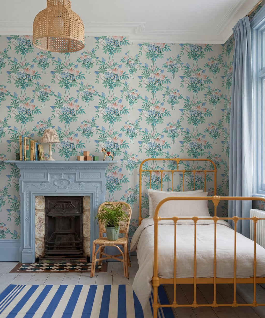 Odette’s Bouquet Wallpaper, Shell