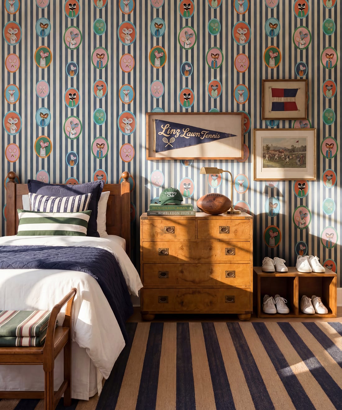 The Tennis Club Wallpaper, Old Navy