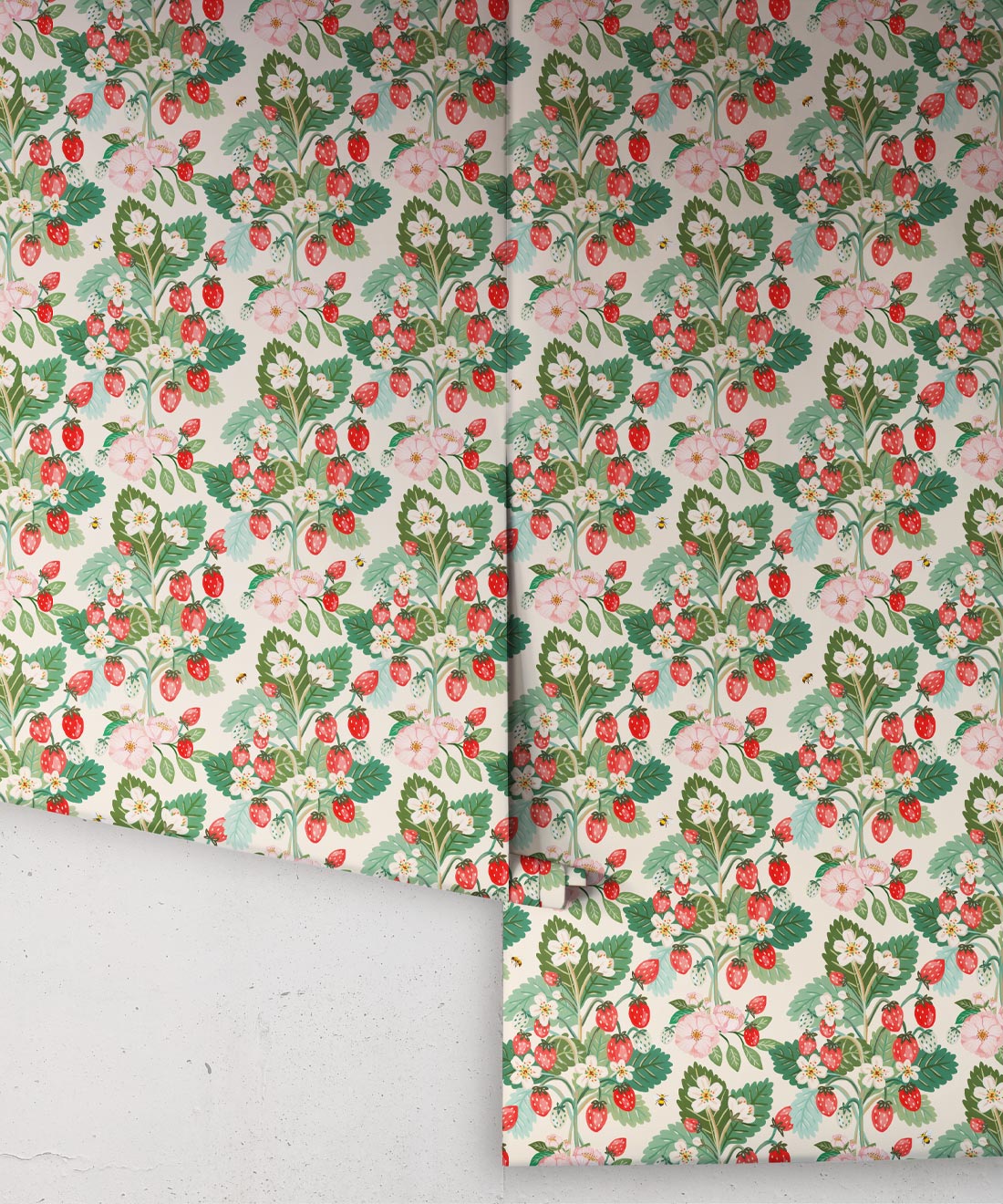 Strawberries Wallpaper, Linen