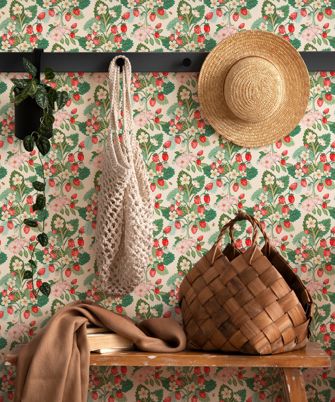 Strawberries Wallpaper, Linen