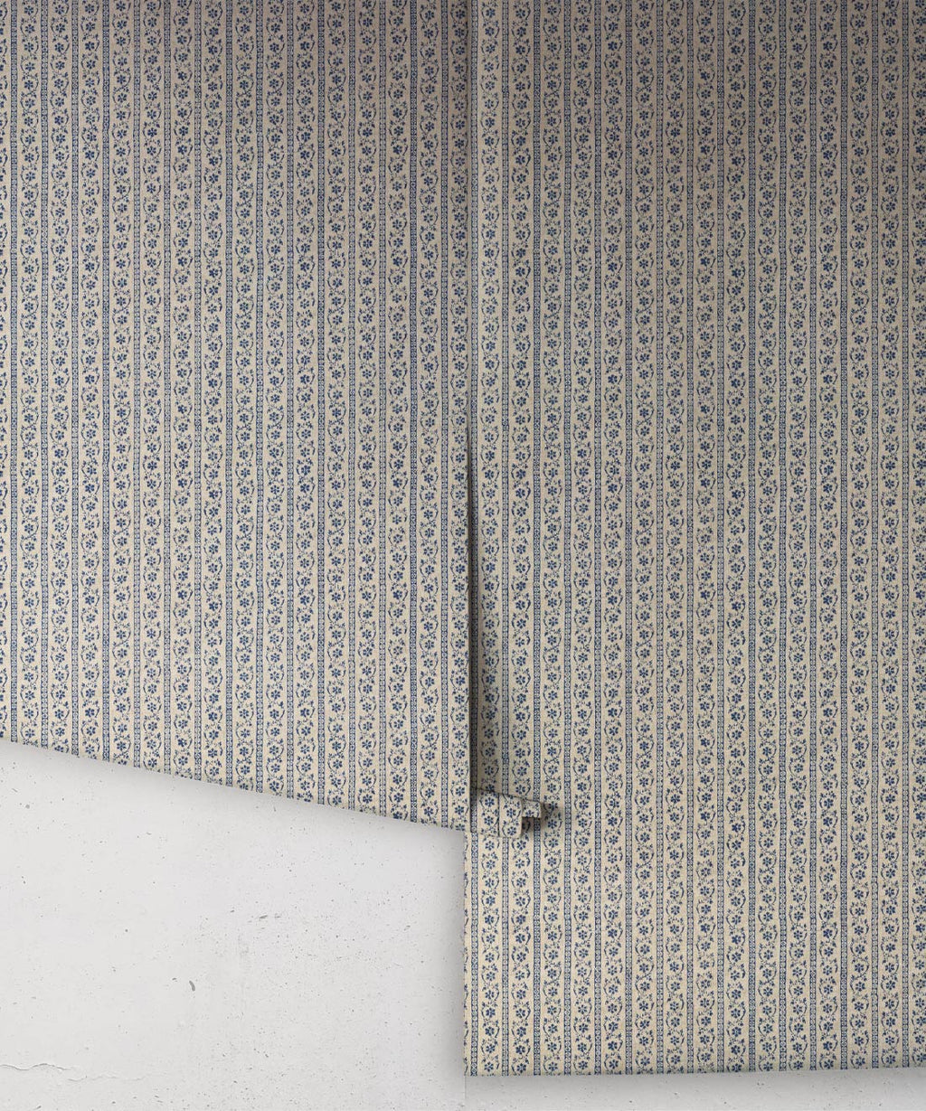 Daisy Chain Wallpaper, Indigo Natural