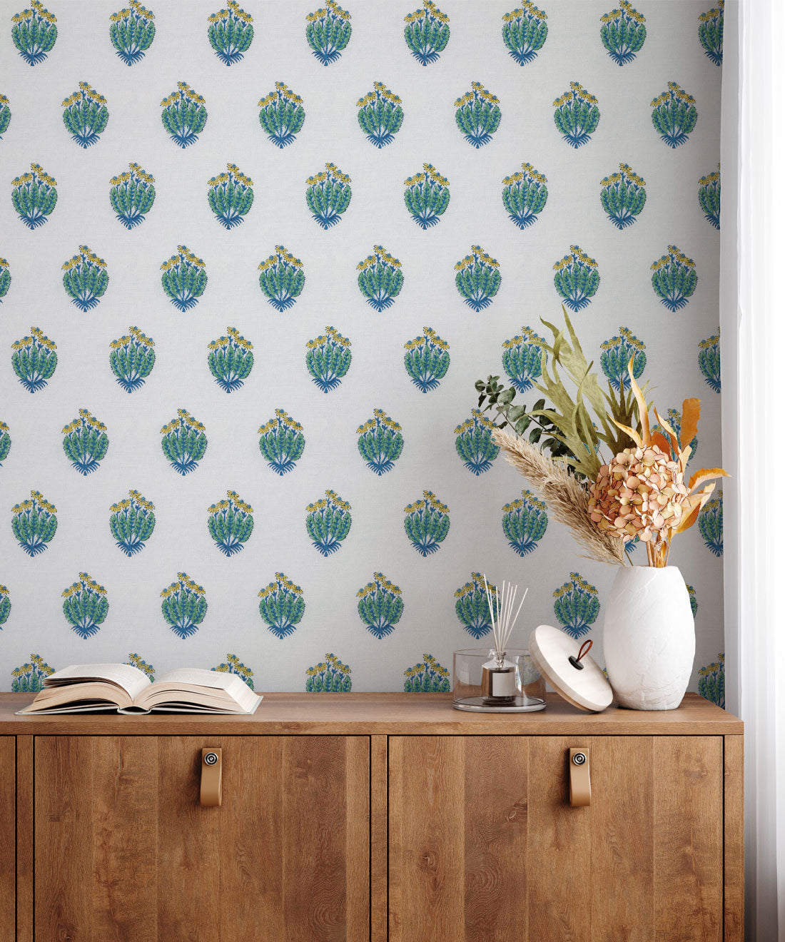 Buti Wallpaper, Green Ivory