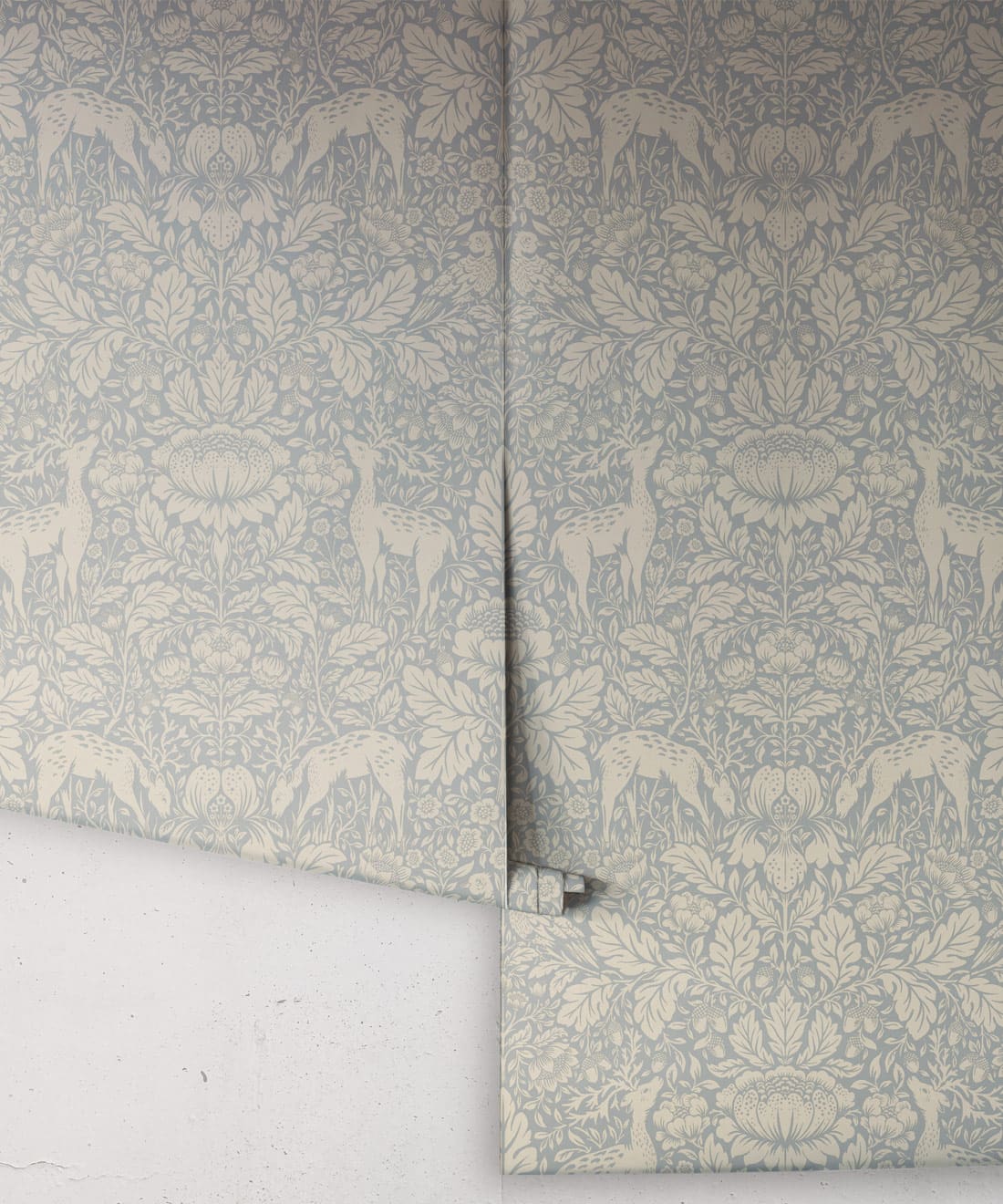 Richmond Decorative Textile Wallpaper, Cornflower