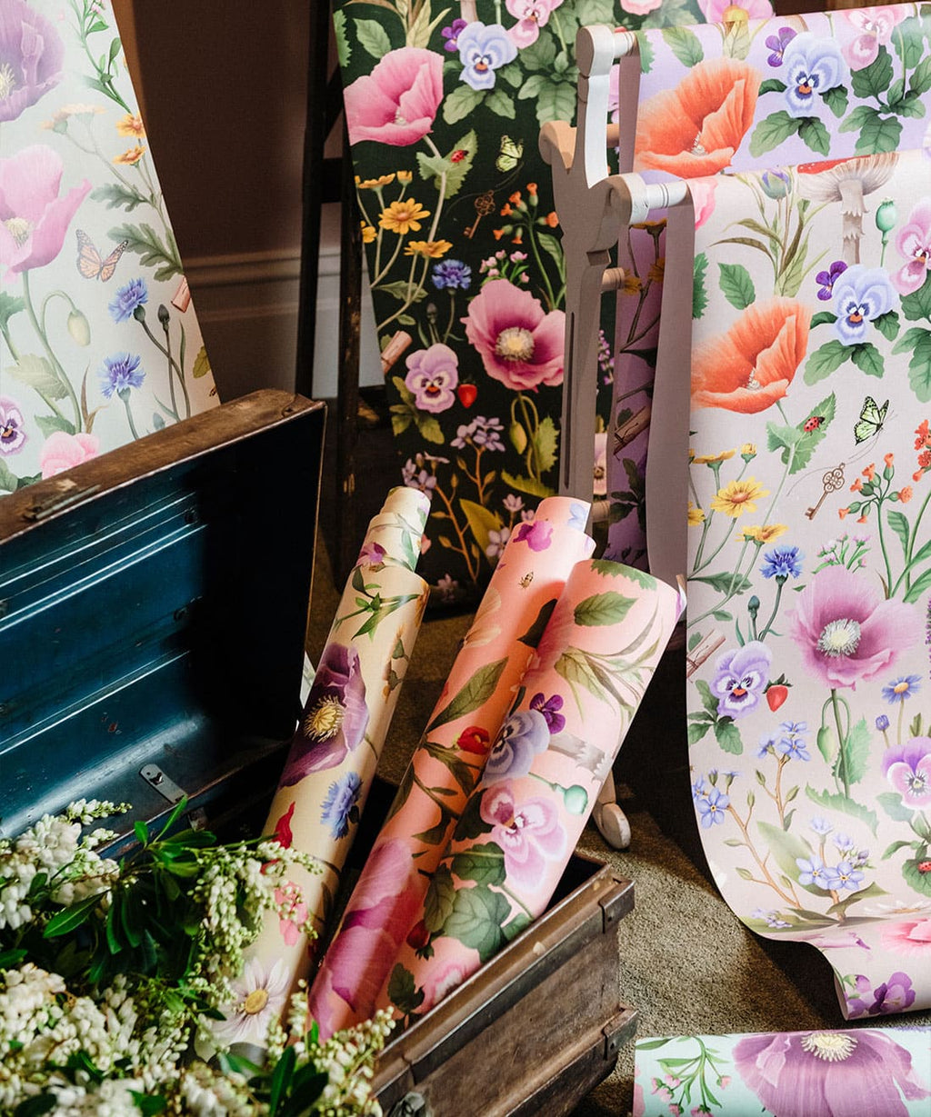 Garden of Dreams Wallpaper, Clay