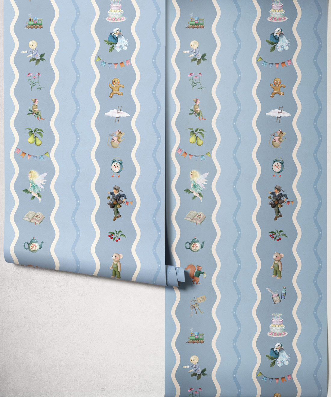 Slippery Slip Wallpaper, Periwinkle