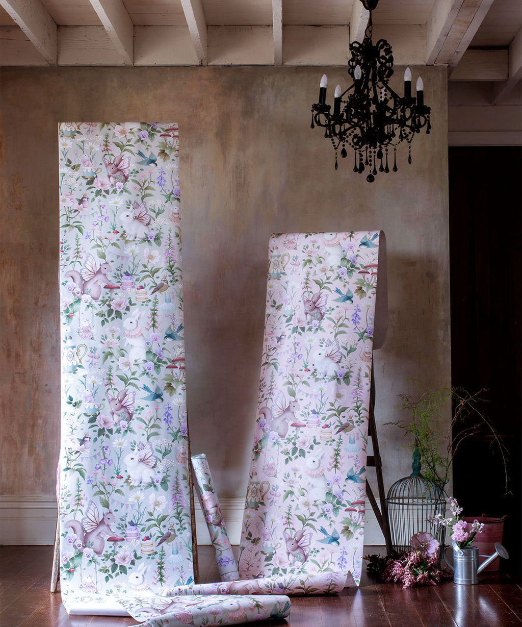 Garden Party Wallpaper, Petal Pink