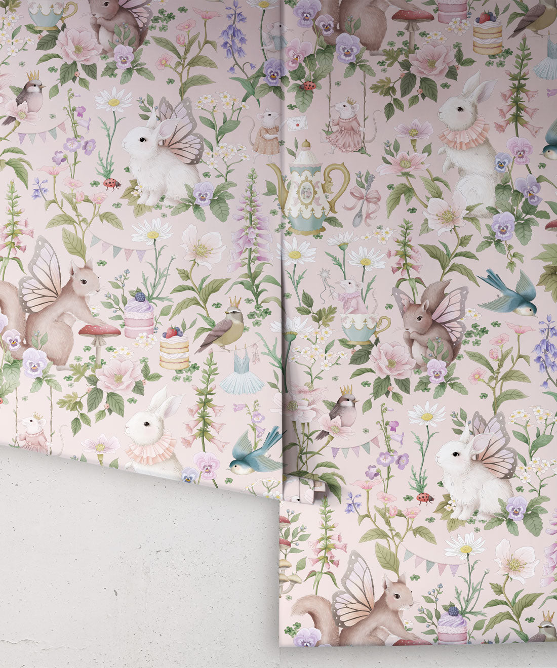 Garden Party Wallpaper, Petal Pink