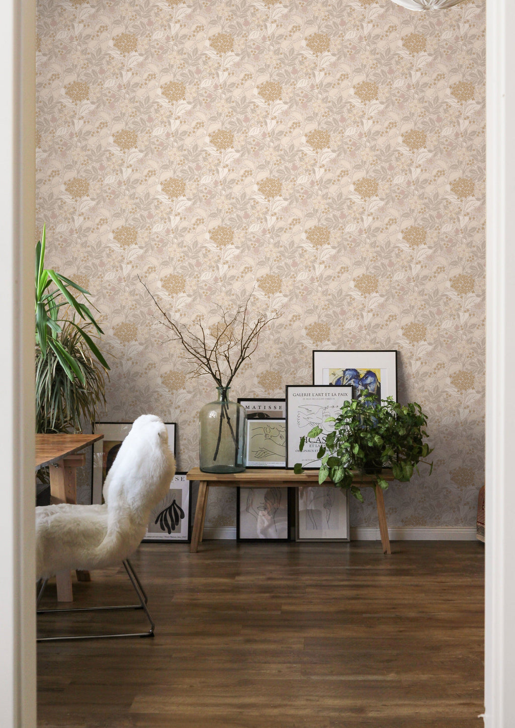 Summer’s Bloom - Beige