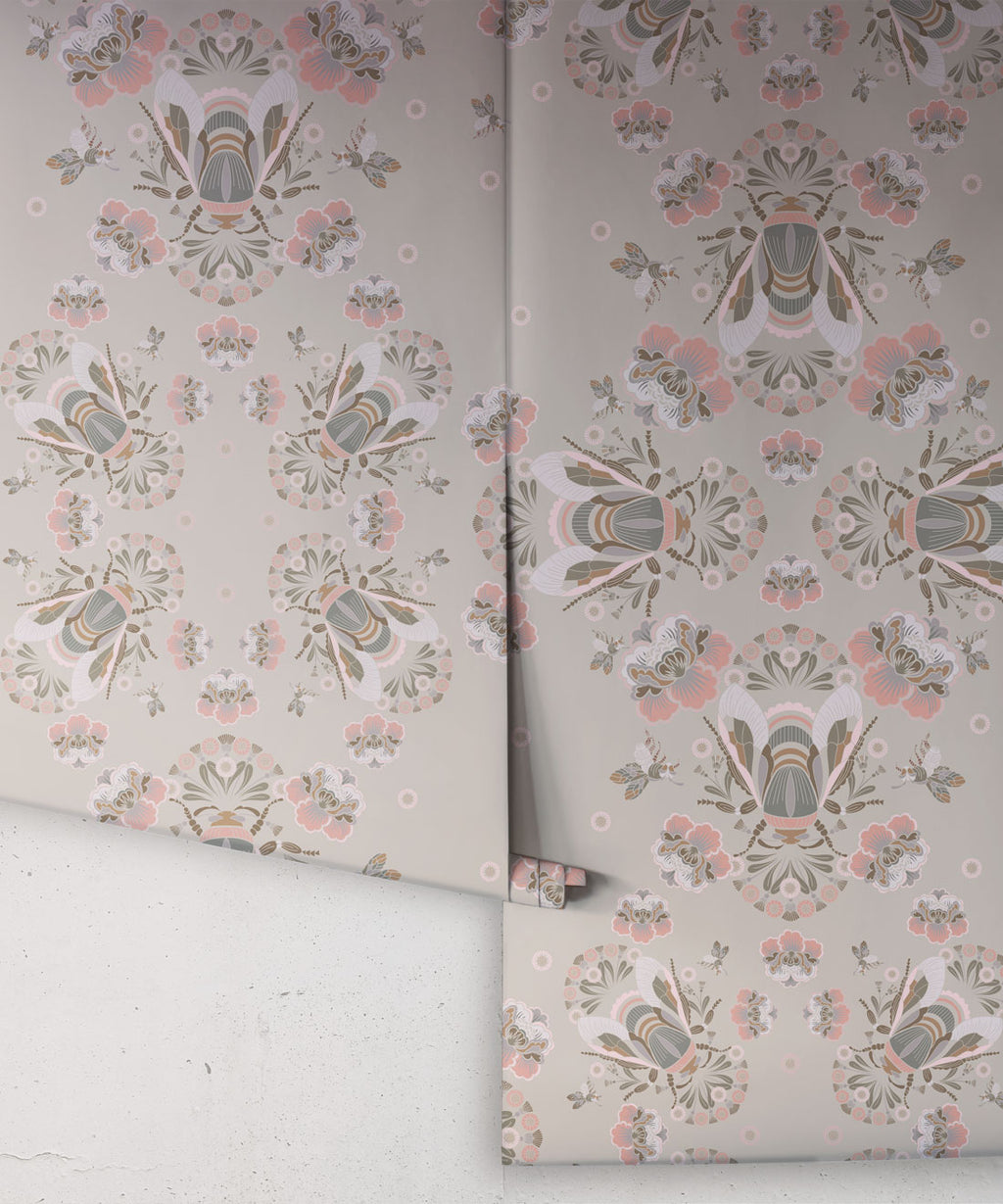 Bees Lace Wallpaper, Seashell
