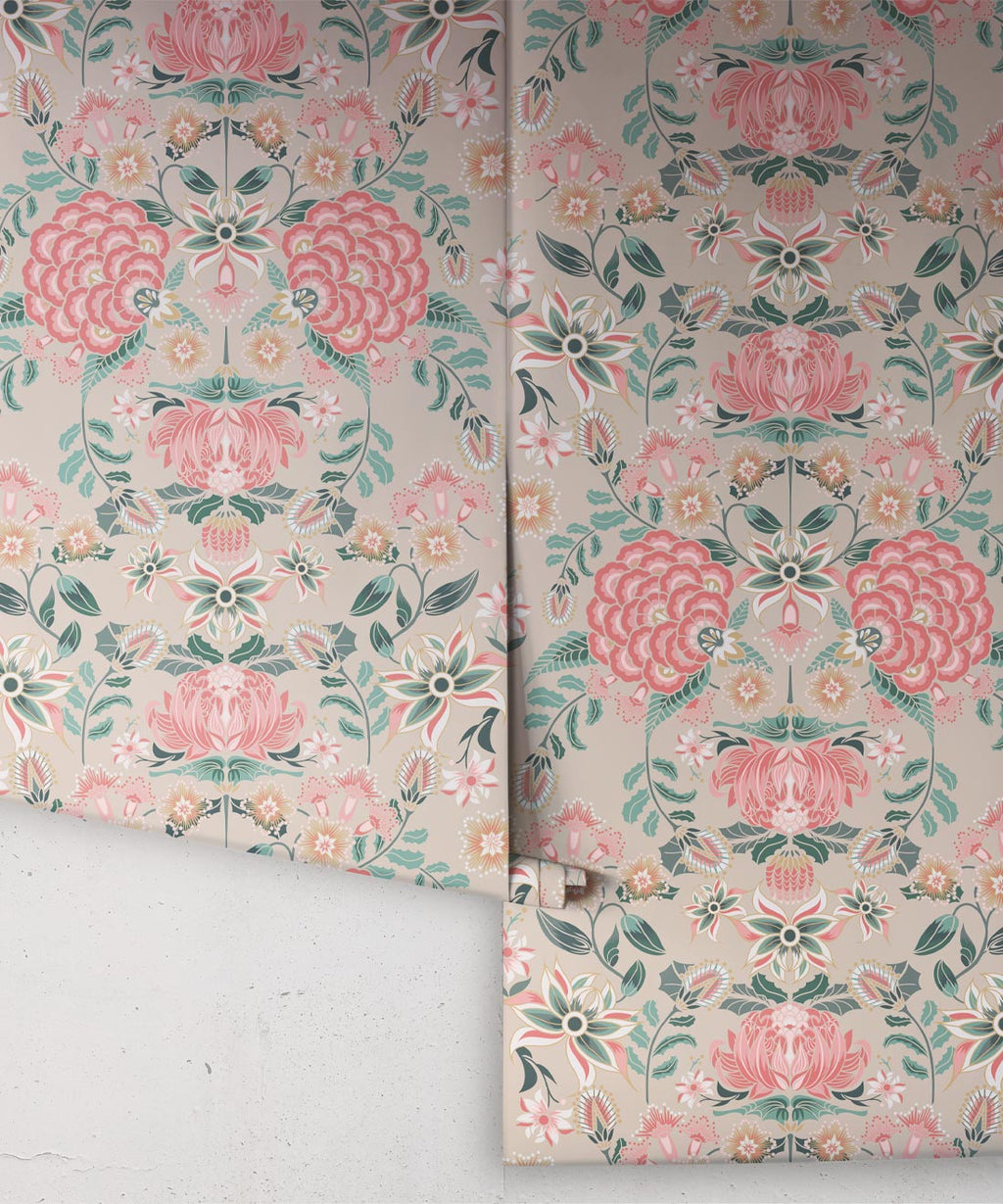 Waratah Wonderland Wallpaper, Ginger