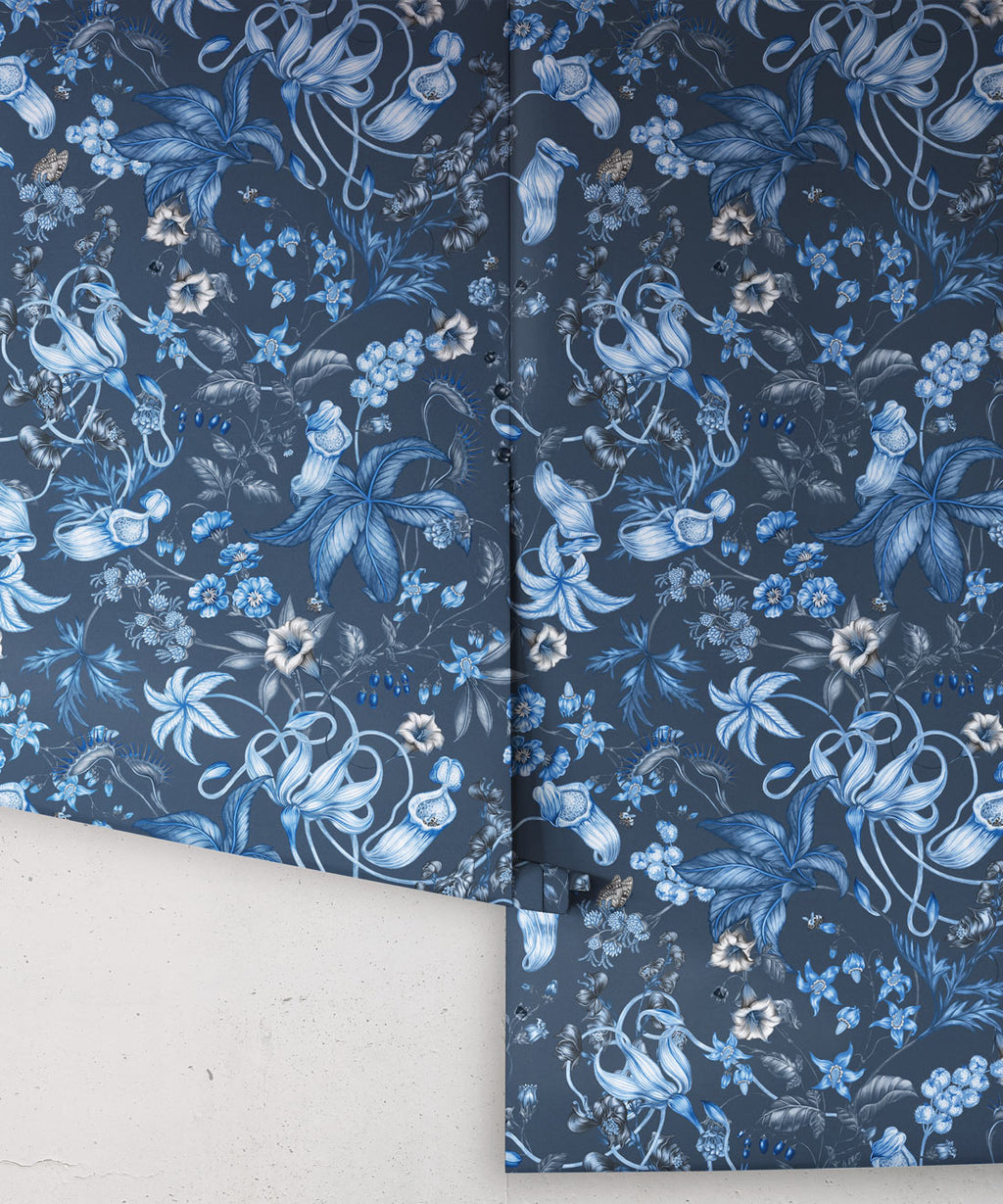 Alnwick Wallpaper, Indigo Bloom