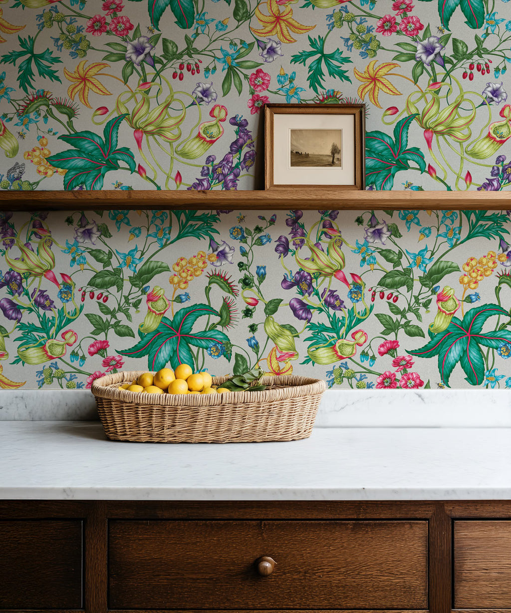 Alnwick Wallpaper, Porcelain Veil