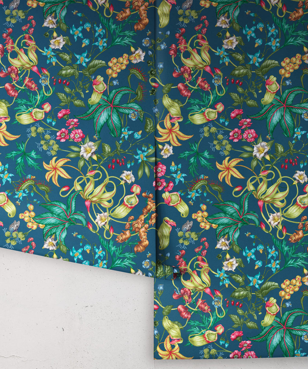 Alnwick Wallpaper, Twilight Vine