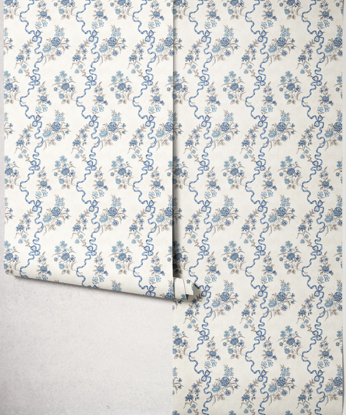 Colette Wallpaper, Blue