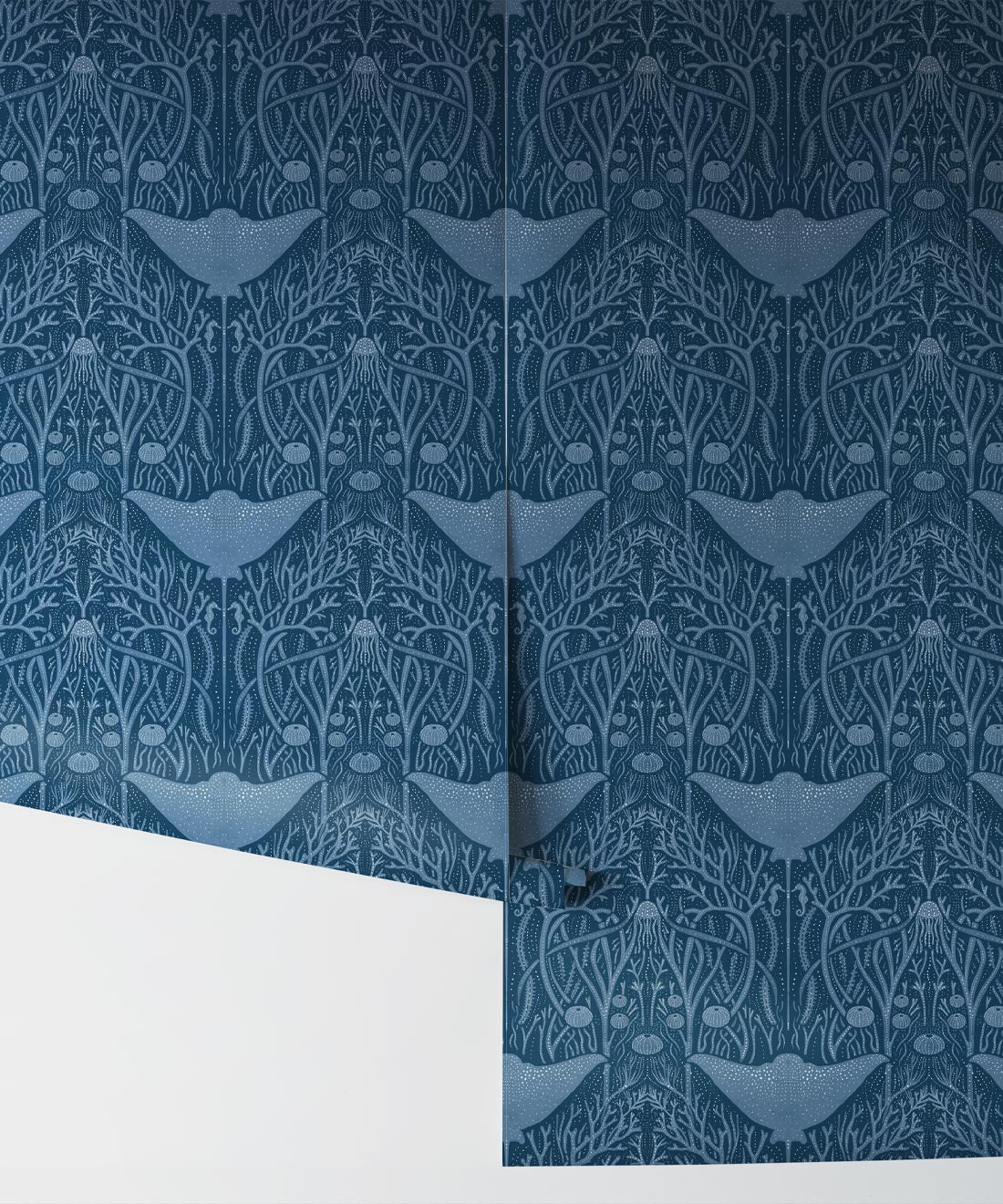 Manta Ray Wallpaper, Blue