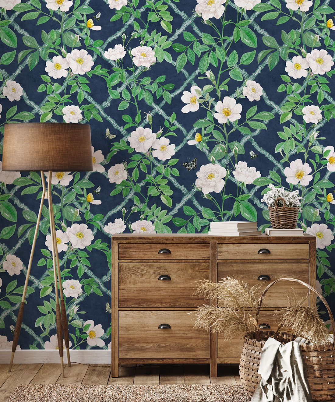 Treillage Wallpaper, Royal Blue