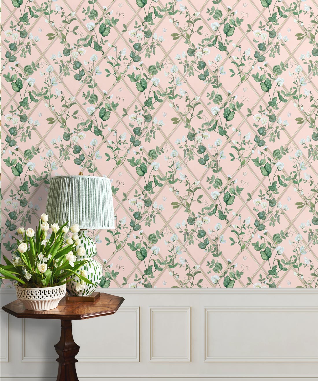 Petite Climbing Sweet Pea Wallpaper, Pink