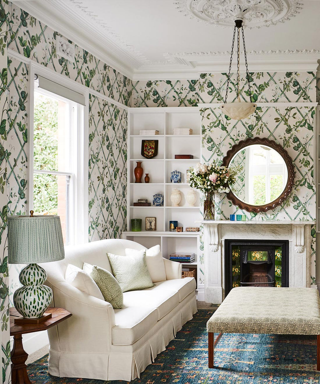 Grande Climbing Sweet Pea Wallpaper, Irish Linen