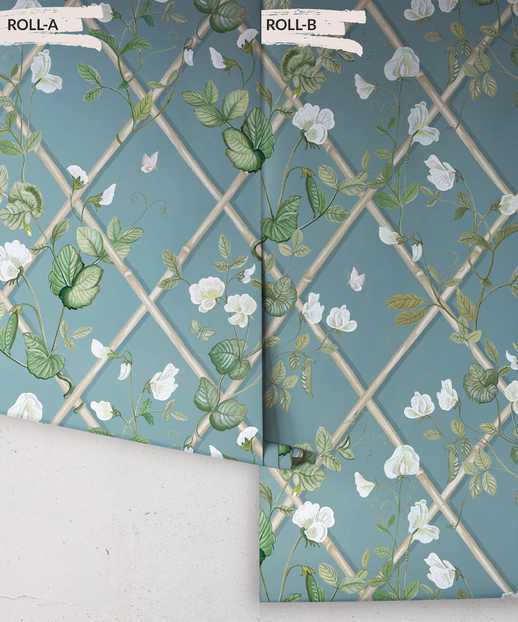Grande Climbing Sweet Pea Wallpaper, Provence & Cane