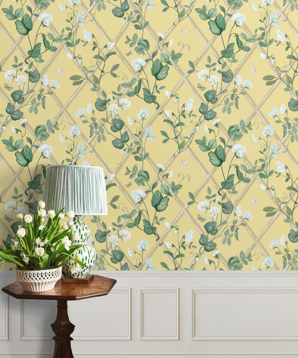 Grande Climbing Sweet Pea Wallpaper, Rattan & Cane