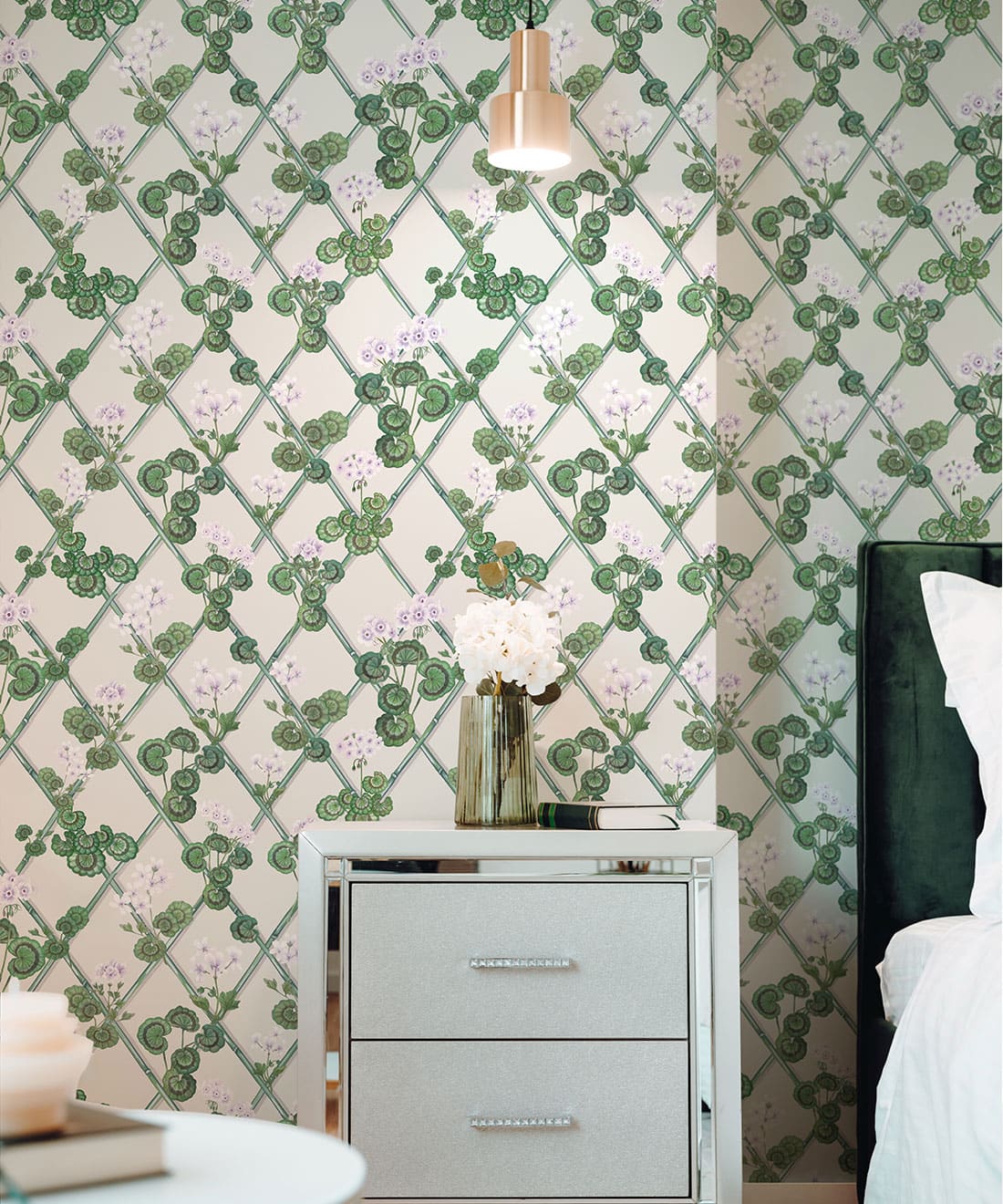 Primrose Garden Wallpaper, Lilac